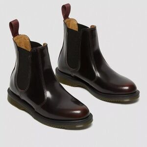 BURGUNDY FLORA WOMEN'S ARCADIA LEATHER CHELSEA BOOTS US 7